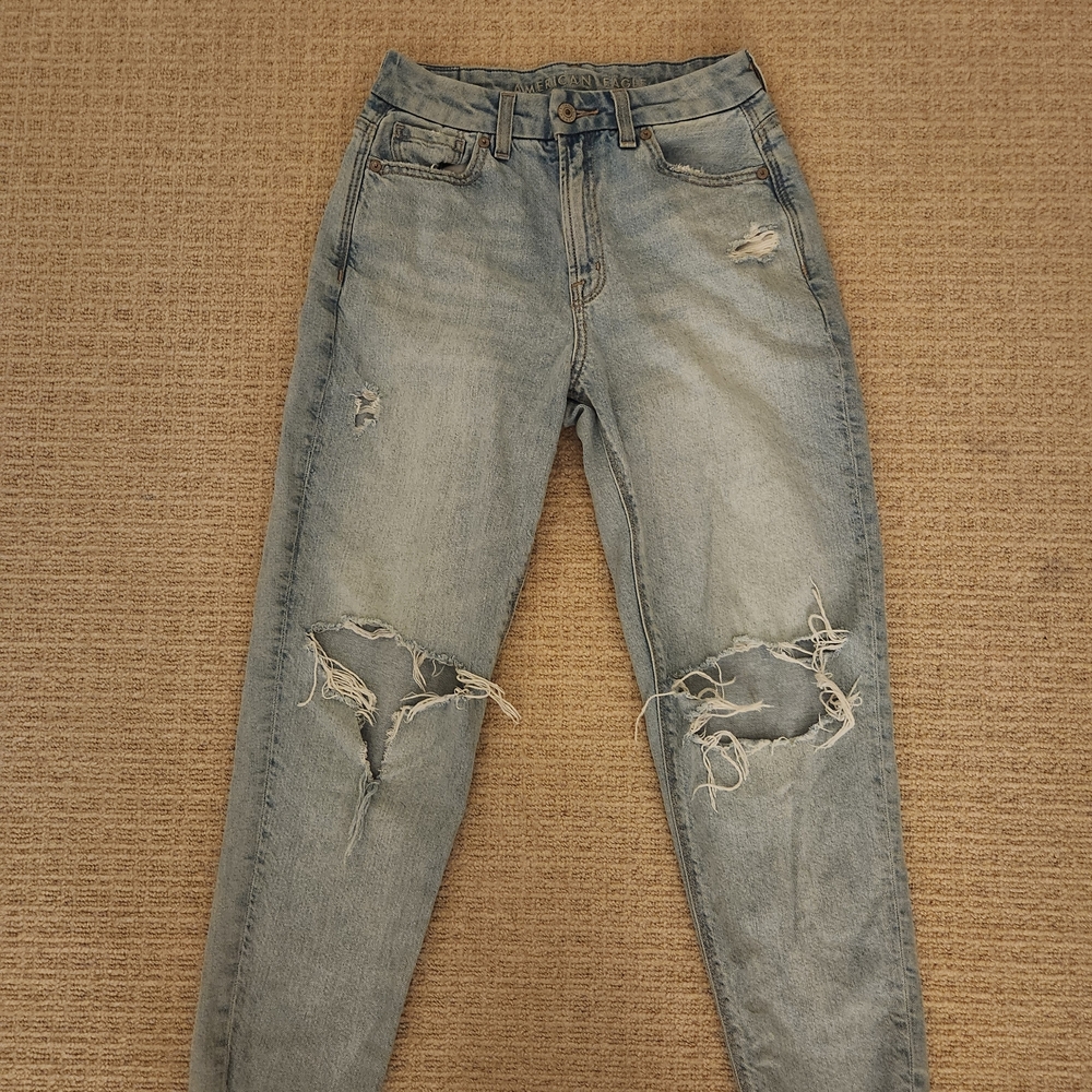 American Eagle Outfitters Light Denim Ripped Boyfriend Jeans